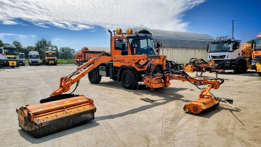 Zdjęcie przedstawiające TANDEM MULAG MKF 600 + MRM/MRF 300 | Zestaw Koszący