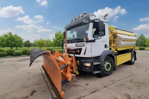 Zdjęcie przedstawiające Wynajem - Pojazd Komunalny Euro 6 + Solarka Econ 7m3